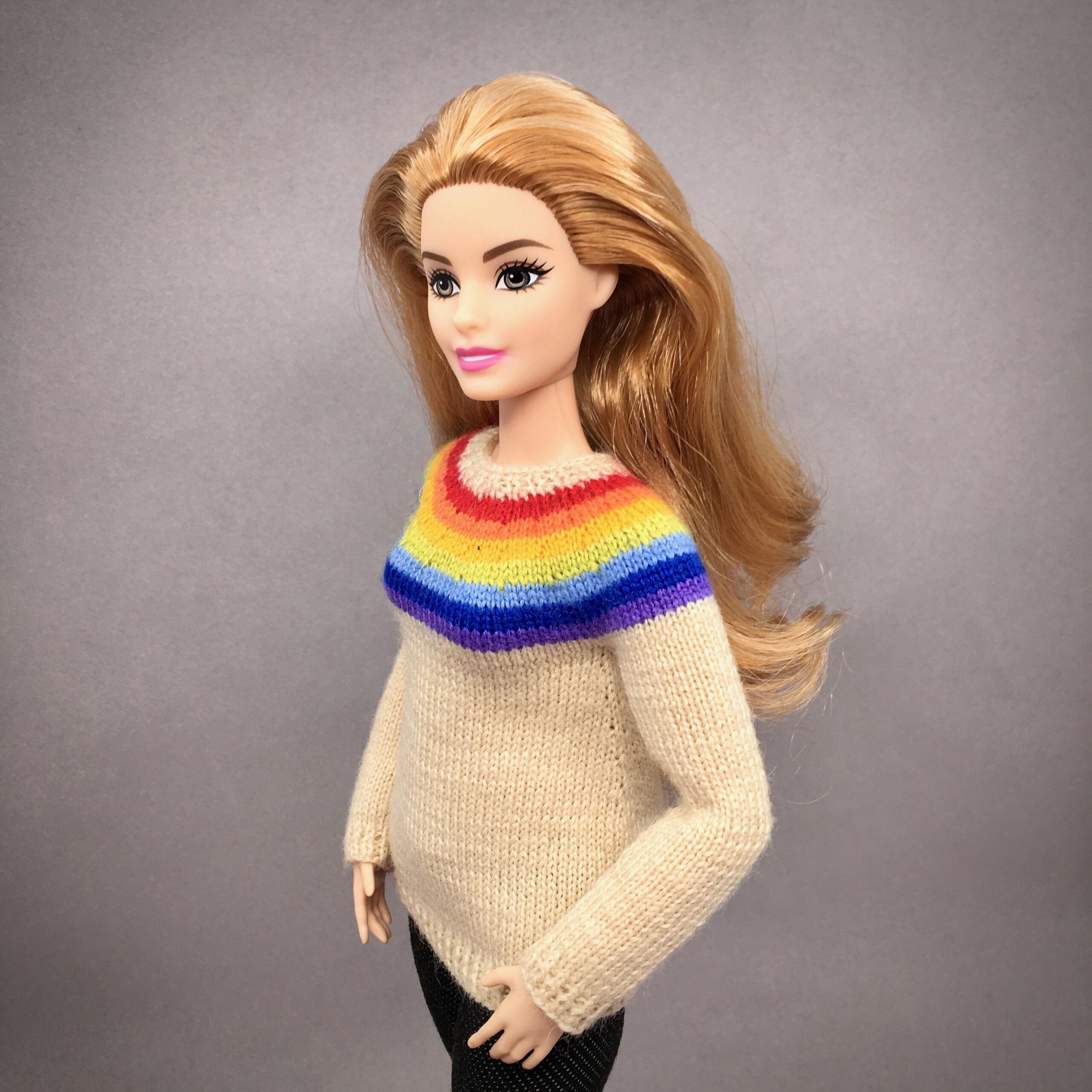 МК. Джемпер «Радуга» для Барби-пышки — изображение 3