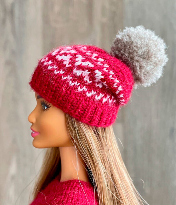 МК. Шапка с орнаментом